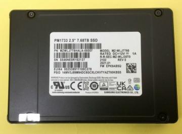 MZWLJ7T6HALA-00007 Ổ cứng SSD 7.68TB Samsung PM1733 2.5 NVMe PCIe4 x4