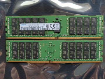 M393A4K40BB1-CRC Samsung 32GB DDR4 2400 ECC RDIMM Module