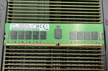 M393A2K43BB1-CTD Samsung 16GB DDR4 2666 ECC RDIMM Module