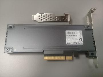 MZPLL12THMLA-00005 Ổ cứng SSD 12.8TB Samsung PM1725b HHHL NVMe PCIe3.0 x8
